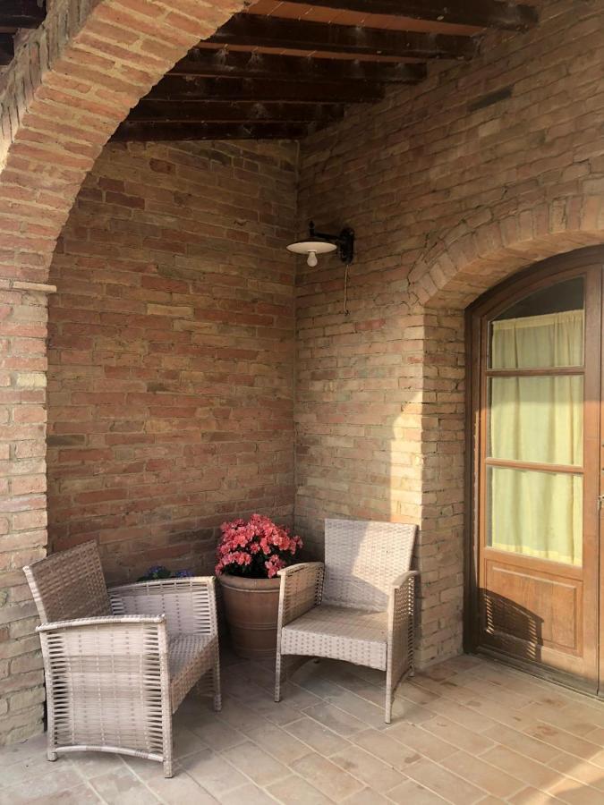 La Casina Di Helen Apartment Montalcino Exterior foto